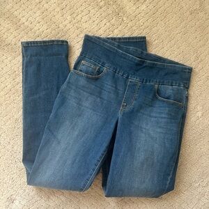 Bandolino Theodora Tummy Toner Medium Wash Women's Slip On Jeans size 6